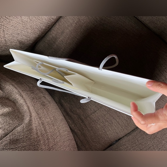 Apple products paper bags small and regular size. Price are for both - Picture 4 of 4